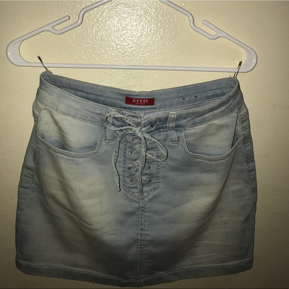 Guess Skirt - Picture 2 of 3